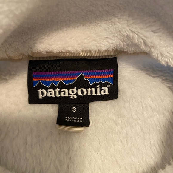 Patagonia Cream Pullover - Picture 3 of 3